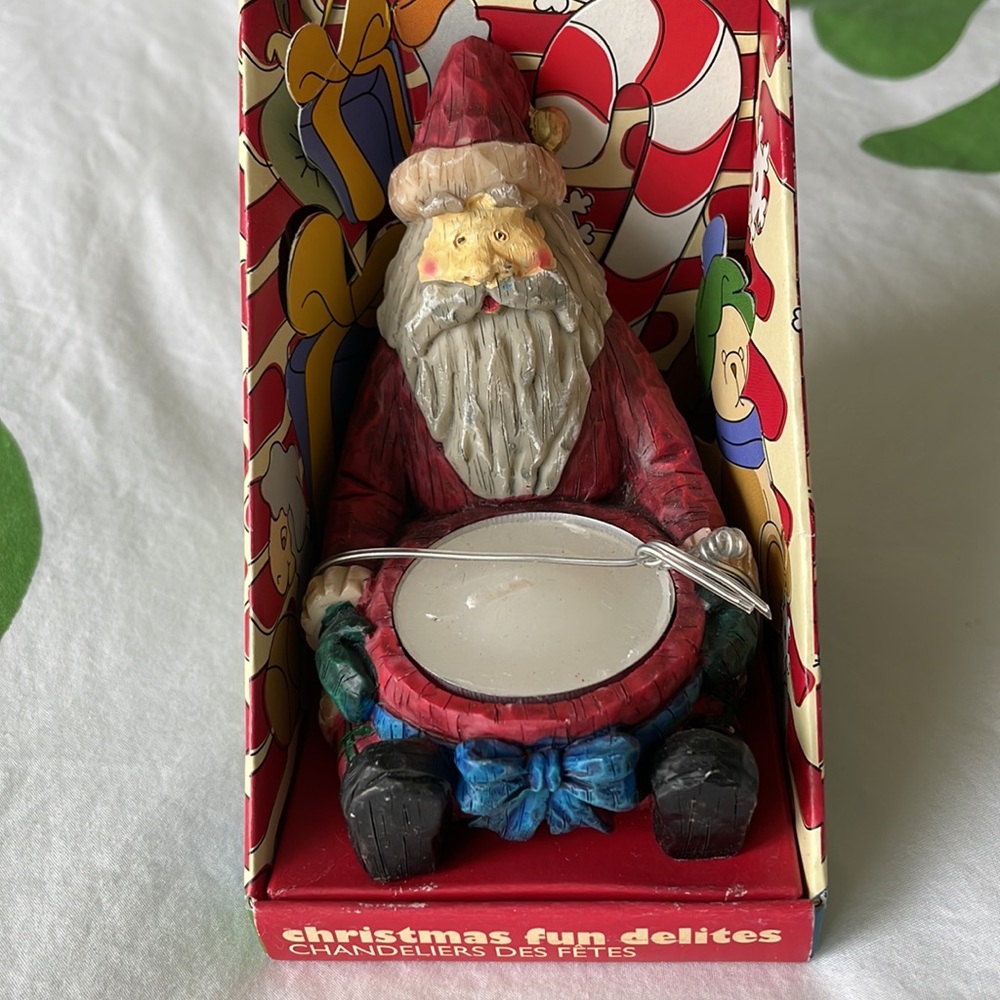 Santa Claus candleholder